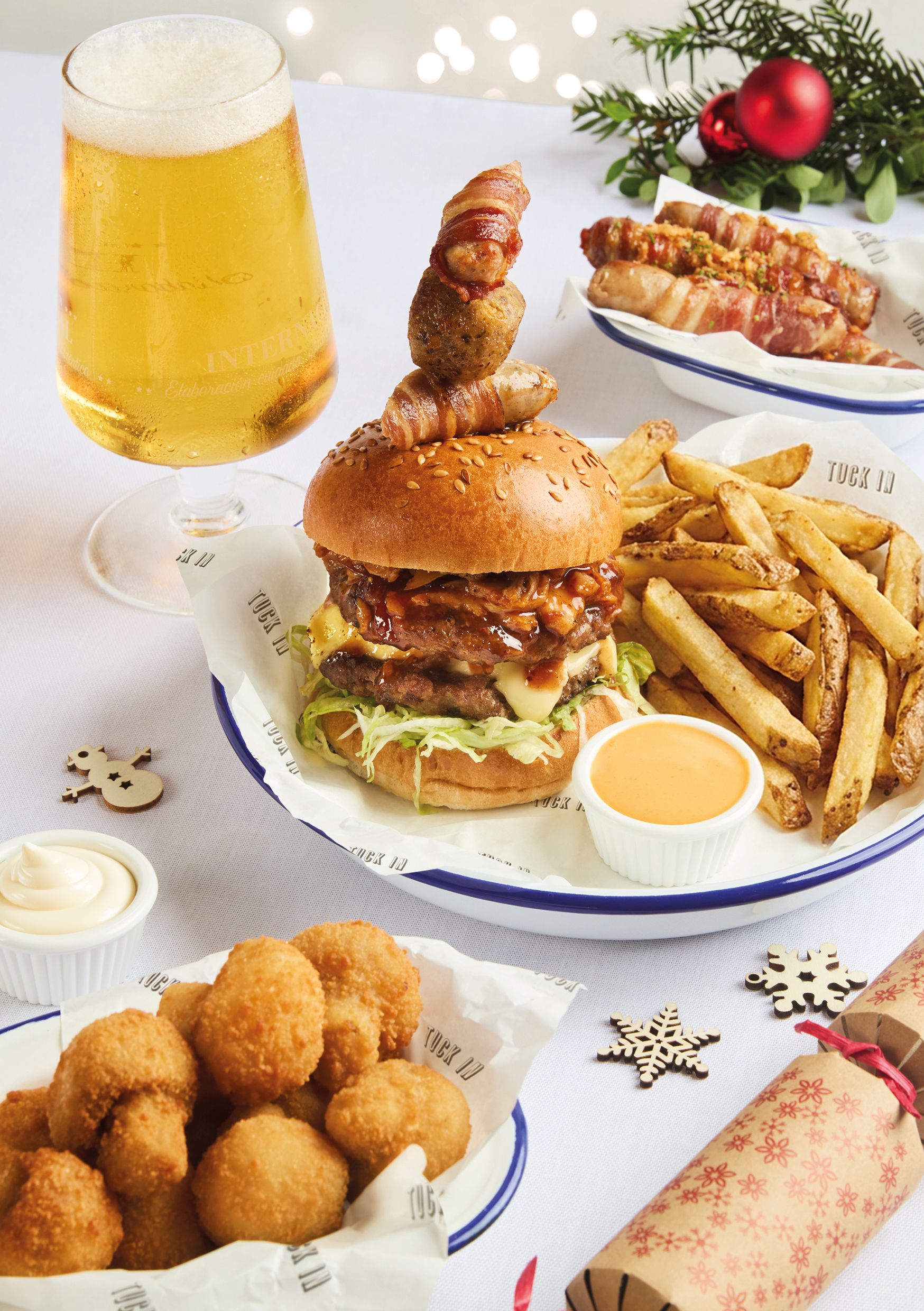 Festive Lunch & Dinner at The Arrow in Yeovil